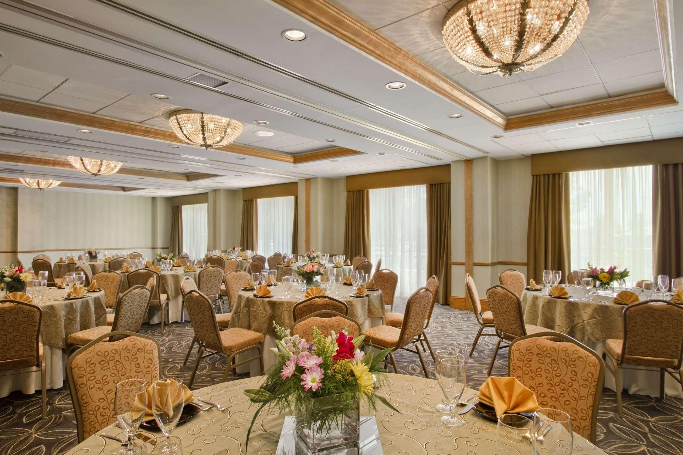 Embassy Suites By Hilton Lexington Green Restaurante foto